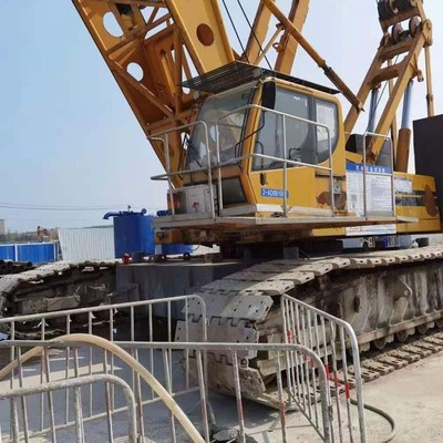 天全县本地履带吊出租服务 灵活租期助力工业机器人制造产业升级